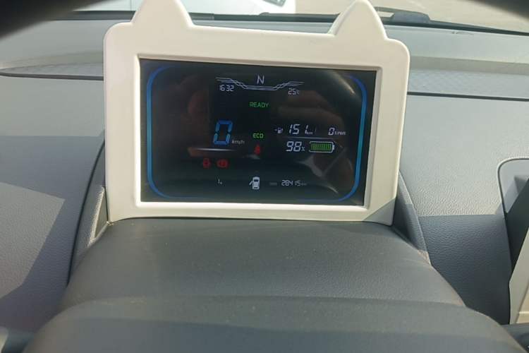 Used CHANGAN NEVO Lumin 2022 155 km – Refreshingly Sweet Edition Instrument Cluster
