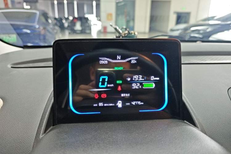 Used CHANGAN NEVO Lumin 2022 210km Sweet Edition Instrument Cluster