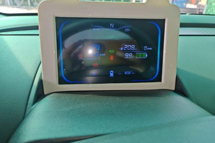 Used CHANGAN NEVO Lumin 2022 210km Sweet Edition Instrument Cluster