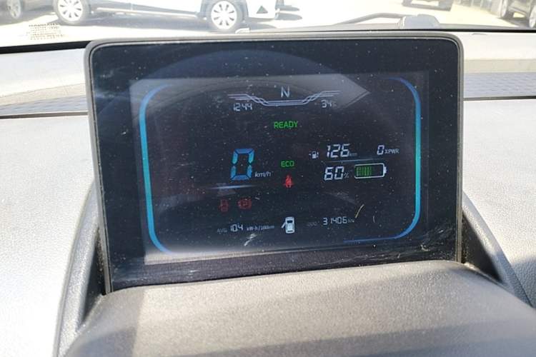 Used CHANGAN NEVO Lumin 2022 210km Sweet Edition Instrument Cluster