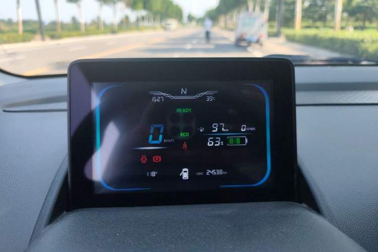 Used CHANGAN NEVO Lumin 2022 155 km – Refreshingly Sweet Edition Instrument Cluster