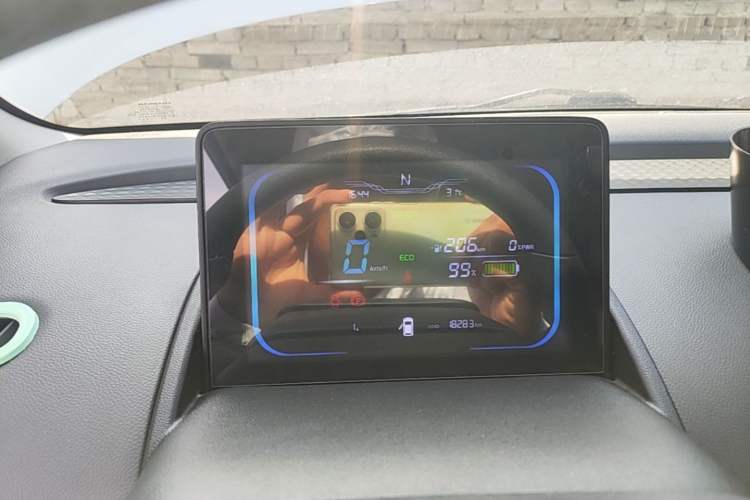 Used CHANGAN NEVO Lumin 2022 210km Sweet Edition Instrument Cluster