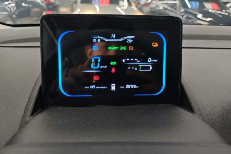 Used CHANGAN NEVO Lumin 2022 210km Sweet Edition Instrument Cluster