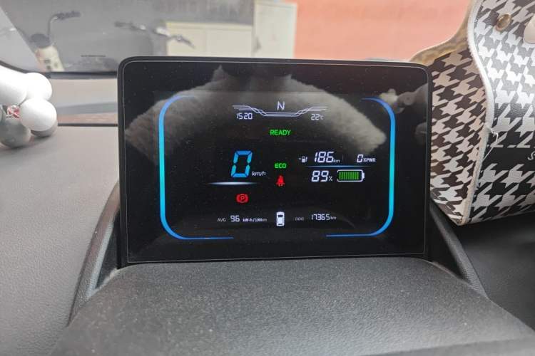 Used CHANGAN NEVO Lumin 2022 210km Sweet Edition Instrument Cluster