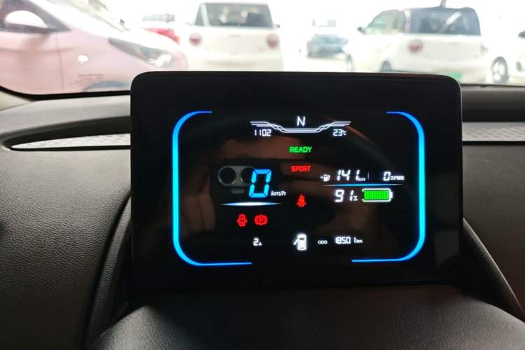 Used CHANGAN NEVO Lumin 2022 155 km – Refreshingly Sweet Edition Instrument Cluster