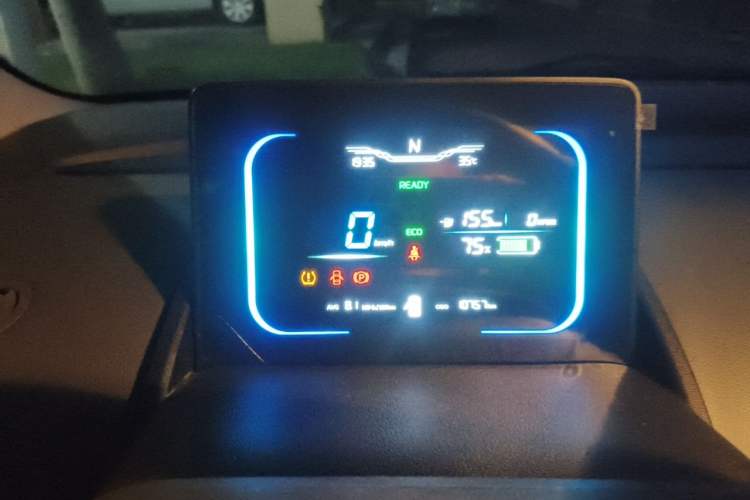 Used CHANGAN NEVO Lumin 2022 210km Sweet Edition Instrument Cluster