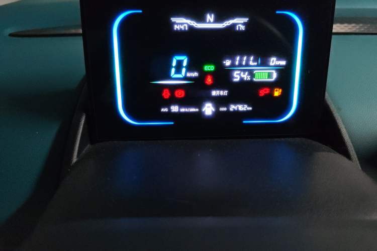 Used CHANGAN NEVO Lumin 2022 210km Sweet Edition Instrument Cluster