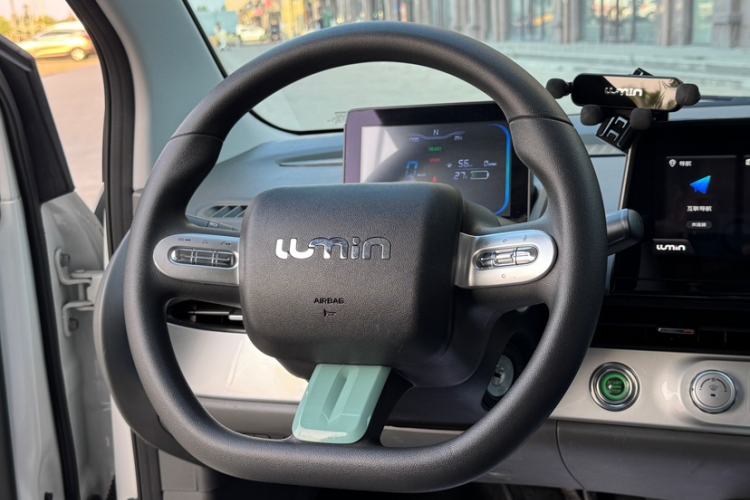 Used CHANGAN NEVO Lumin 2022 210km Sweet Edition Interior 1
