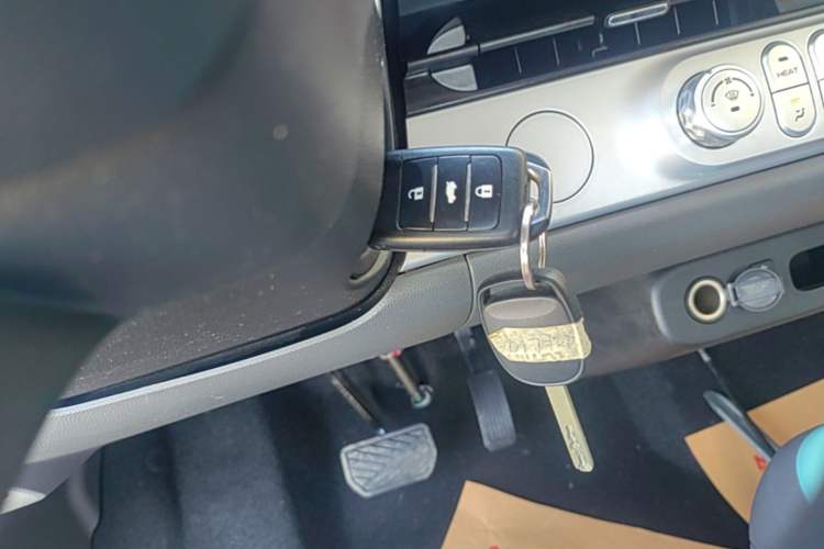 Used CHANGAN NEVO Lumin 2022 210km Sweet Edition Interior 1