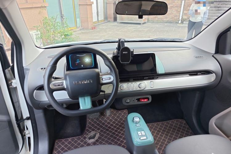 Used CHANGAN NEVO Lumin 2022 210km Sweet Edition Interior 1