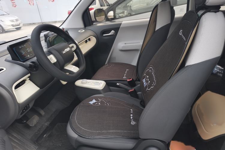 Used CHANGAN NEVO Lumin 2022 155 km – Refreshingly Sweet Edition Interior 1