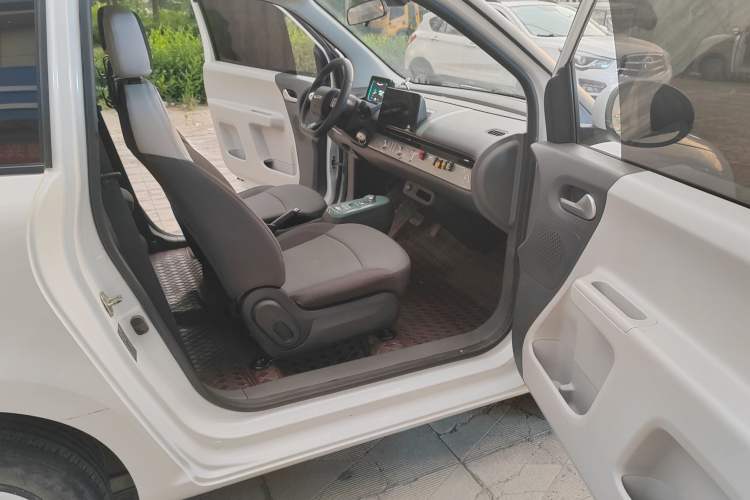 Used CHANGAN NEVO Lumin 2022 155 km – Refreshingly Sweet Edition Interior 1