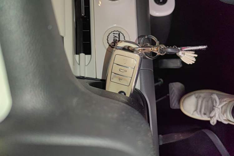 Used CHANGAN NEVO Lumin 2022 210km Sweet Edition Interior 1