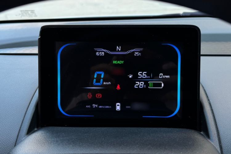 Used CHANGAN NEVO Lumin 2022 210km Sweet Edition Interior 12