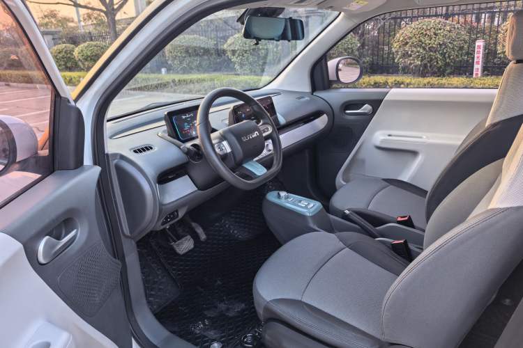Used CHANGAN NEVO Lumin 2022 210km Sweet Edition Interior 2