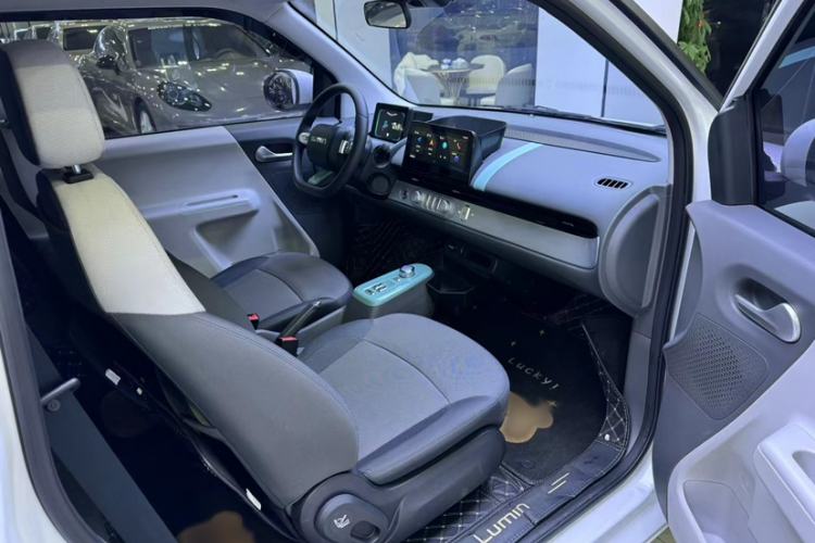 Used CHANGAN NEVO Lumin 2022 210km Sweet Edition Interior 2
