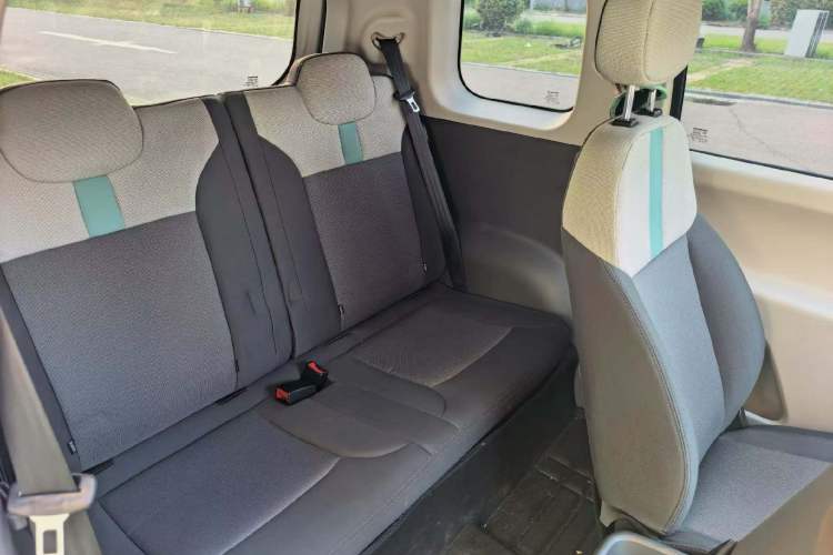 Used CHANGAN NEVO Lumin 2022 210km Sweet Edition Interior 2