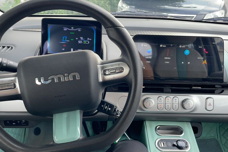 Used CHANGAN NEVO Lumin 2022 155 km – Refreshingly Sweet Edition Interior 2