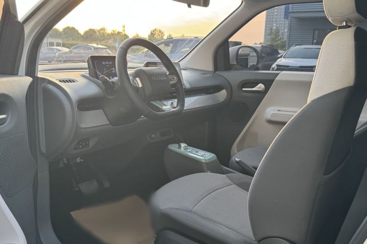 Used CHANGAN NEVO Lumin 2022 155 km – Refreshingly Sweet Edition Interior 2