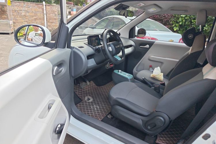 Used CHANGAN NEVO Lumin 2022 210km Sweet Edition Interior 2