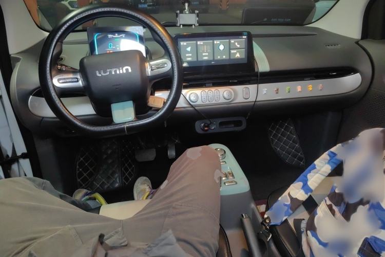 Used CHANGAN NEVO Lumin 2022 155 km – Refreshingly Sweet Edition Interior 2