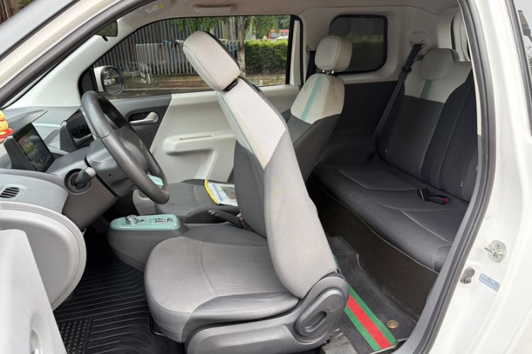 Used CHANGAN NEVO Lumin 2022 210km Sweet Edition Interior 2