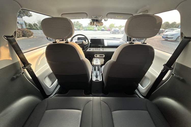 Used CHANGAN NEVO Lumin 2022 210km Sweet Edition Interior 2