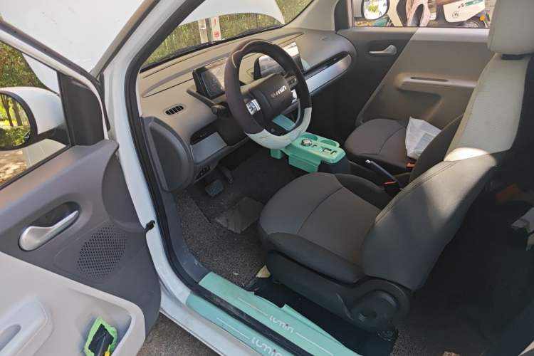 Used CHANGAN NEVO Lumin 2022 155 km – Refreshingly Sweet Edition Interior 3