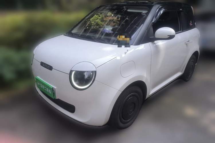 Used CHANGAN NEVO Lumin 2022 301km Honey-Sweet Version Interior 3