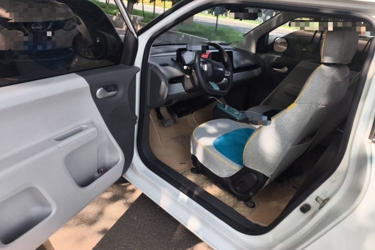 Used CHANGAN NEVO Lumin 2022 155 km – Refreshingly Sweet Edition Interior 3
