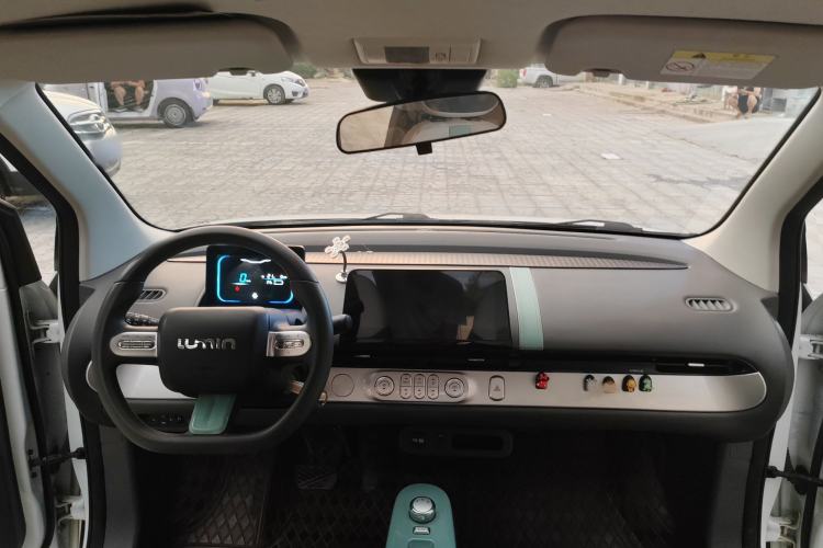 Used CHANGAN NEVO Lumin 2022 155 km – Refreshingly Sweet Edition Interior 3