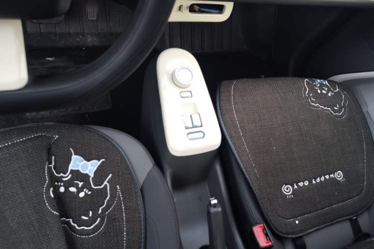 Used CHANGAN NEVO Lumin 2022 155 km – Refreshingly Sweet Edition Interior 5