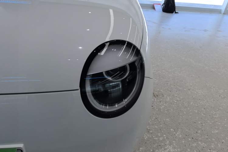 Used CHANGAN NEVO Lumin 2022 301km Honey-Sweet Version Left Front Headlight