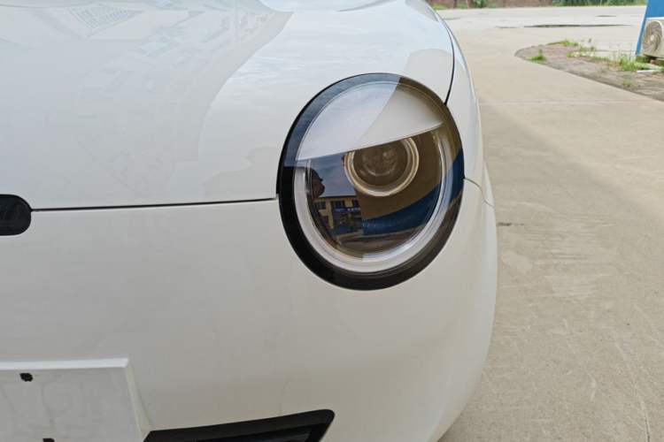 Used CHANGAN NEVO Lumin 2022 155 km – Refreshingly Sweet Edition Left Front Headlight