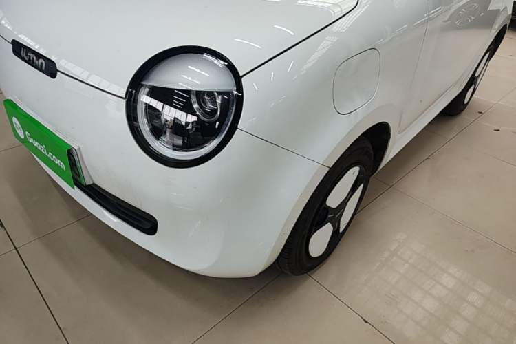 Used CHANGAN NEVO Lumin 2022 155 km – Refreshingly Sweet Edition Left Front Headlight