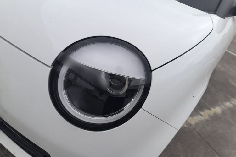 Used CHANGAN NEVO Lumin 2022 155 km – Refreshingly Sweet Edition Left Front Headlight