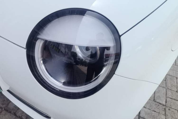 Used CHANGAN NEVO Lumin 2022 155 km – Refreshingly Sweet Edition Left Front Headlight