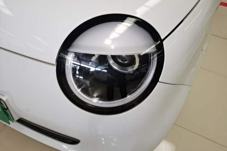 Used CHANGAN NEVO Lumin 2022 155 km – Refreshingly Sweet Edition Left Front Headlight