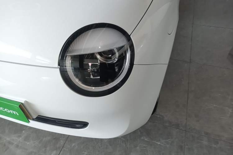 Used CHANGAN NEVO Lumin 2022 155 km – Refreshingly Sweet Edition Left Front Headlight