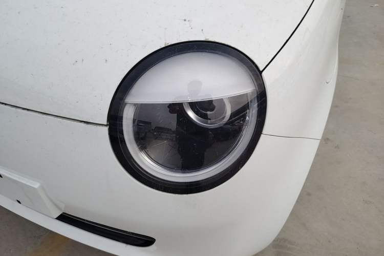 Used CHANGAN NEVO Lumin 2022 155 km – Refreshingly Sweet Edition Left Front Headlight