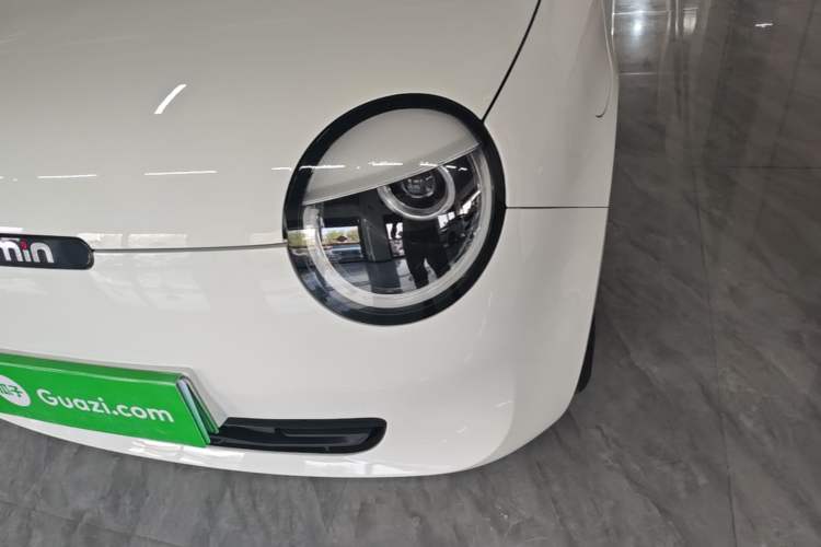 Used CHANGAN NEVO Lumin 2022 155 km – Refreshingly Sweet Edition Left Front Headlight