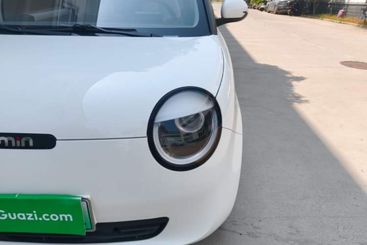 Used CHANGAN NEVO Lumin 2022 155 km – Refreshingly Sweet Edition Left Front Headlight