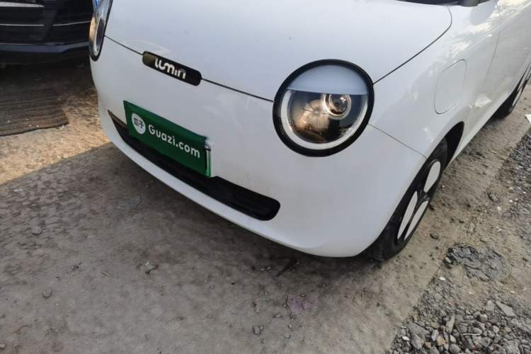 Used CHANGAN NEVO Lumin 2022 155 km – Refreshingly Sweet Edition Left Front Headlight