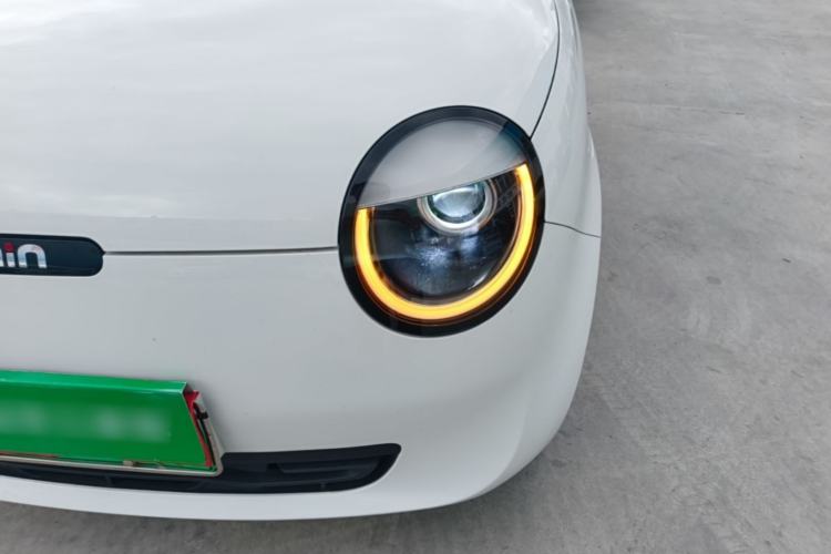 Used CHANGAN NEVO Lumin 2022 155 km – Refreshingly Sweet Edition Left Front Headlight