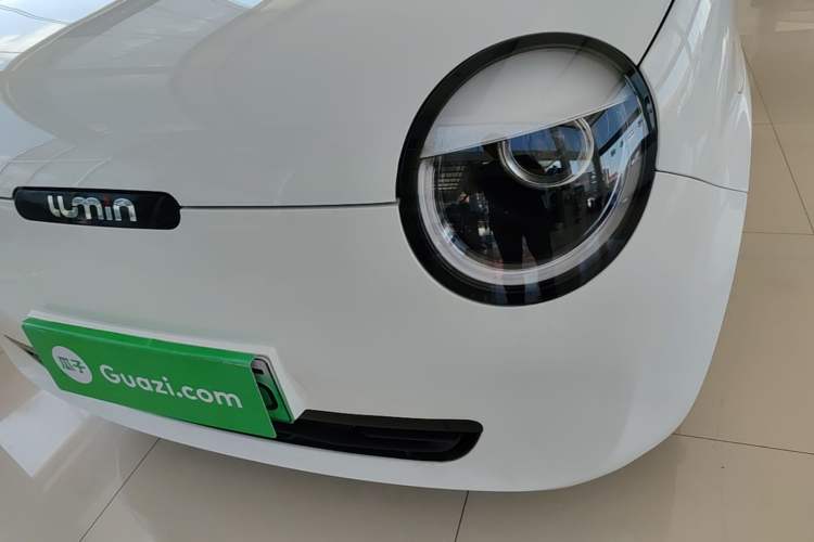 Used CHANGAN NEVO Lumin 2022 155 km – Refreshingly Sweet Edition Left Front Headlight