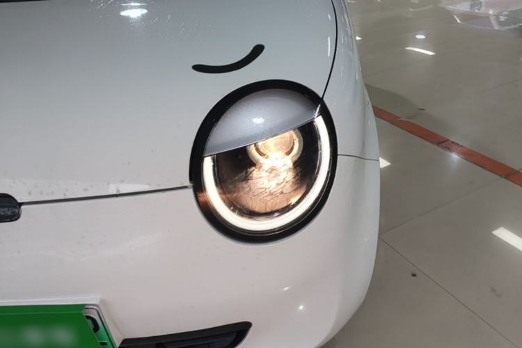 Used CHANGAN NEVO Lumin 2022 155 km – Refreshingly Sweet Edition Left Front Headlight