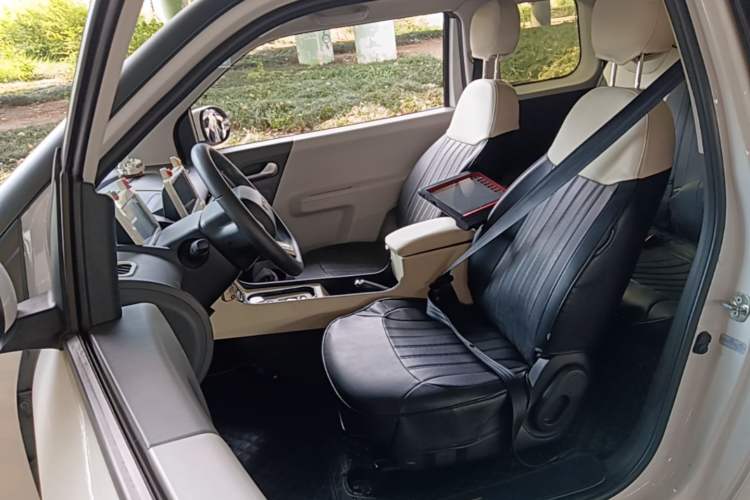 Used CHANGAN NEVO Lumin 2022 210km Sweet Edition Left Front Seat
