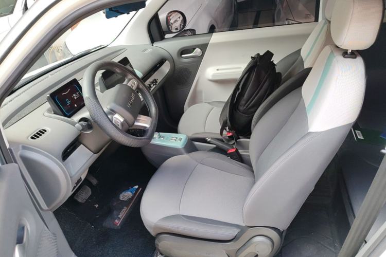 Used CHANGAN NEVO Lumin 2022 155 km – Refreshingly Sweet Edition Left Front Seat