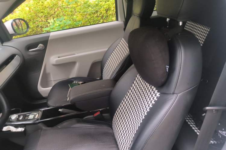 Used CHANGAN NEVO Lumin 2022 301km Honey-Sweet Version Left Front Seat