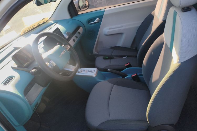 Used CHANGAN NEVO Lumin 2022 155 km – Refreshingly Sweet Edition Left Front Seat